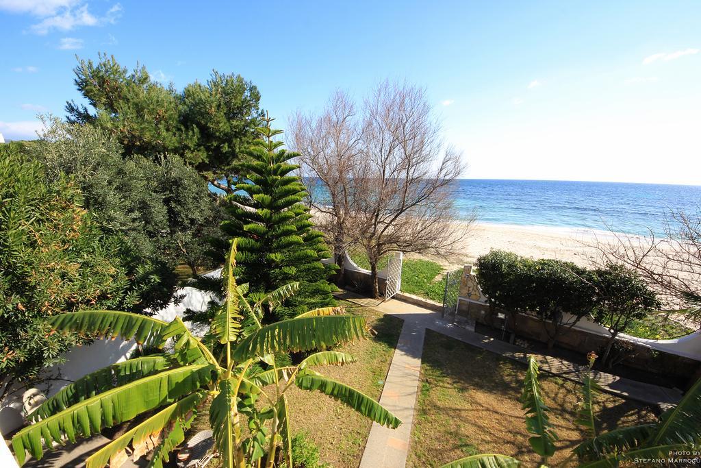 La Casa Sulla Spiaggia Флумини-ди-Кварту Экстерьер фото