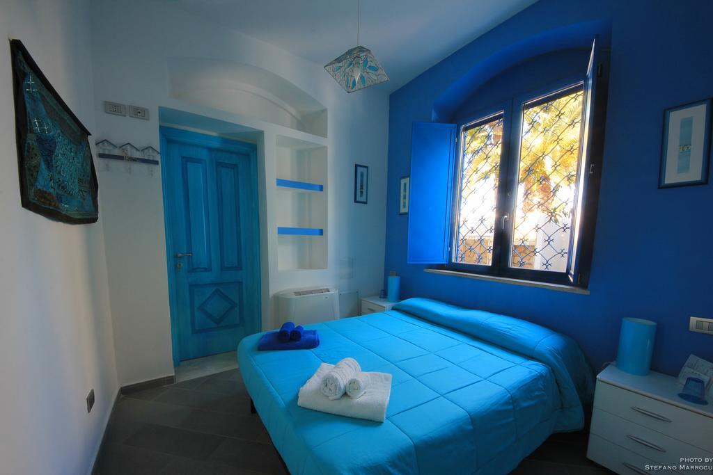 La Casa Sulla Spiaggia Флумини-ди-Кварту Номер фото